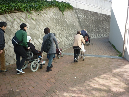 sanpo-oomiya.JPG